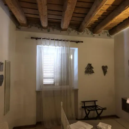 Πανσιόν Ai Leoni Βερόνα